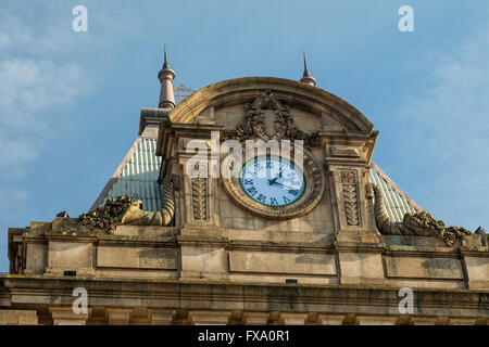 Réveil à la gare Sao Bento Porto, Portugal. Banque D'Images