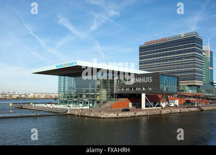 Muziekgebouw aan 't IJ et salle de concert Bimhuis, Amsterdam, Hollande, Pays-Bas Banque D'Images