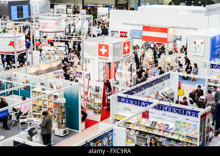 Londres, Royaume-Uni. 13 avr, 2016. La foire du livre de Londres, Kensington Olympia (Londres) ; 13 Avril 2016 Crédit : Antonio Pagano/Alamy Live News Banque D'Images