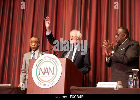 New York, USA. 14 avril, 2016. Bernie Sanders parle 14 avril, New York, NY, USA National Action Network 25e anniversaire Crédit : Mark Sullivan/Alamy Live News Banque D'Images
