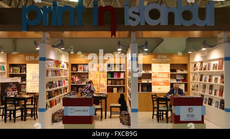 Londres, Royaume-Uni. 14 avril, 2016. Foire du livre de Londres, Jour 3 à Kensington Olympia, 14 avril 2016, Londres, Royaume-Uni © Nastia M/Alamy Live New Banque D'Images