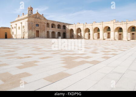 Une photo de l'intérieur du fort sur l'île Manoel, Malte, qui a coûté 30 millions d'euros pour restaurer, mais reste fermé au public. Banque D'Images