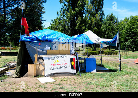 Camp de protestation des autochtones à l'extérieur ancien Parlement Canberra, Territoire de la capitale de l'Australie, ACT, Australie Banque D'Images