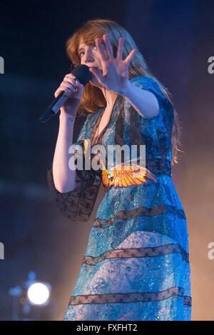 Turin, Italie. 14 avril, 2016. Florence et la machine effectuer à palalpitour le 14 avril 2016 à Turin, Italie Banque D'Images