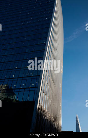 20 Fenchurch Street, l'immeuble à Londres également connu sous le nom de bâtiment talkie walkie. Banque D'Images