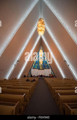 Vue de l'intérieur de la cathédrale de l'Arctique à Tromsø, Norvège. Banque D'Images
