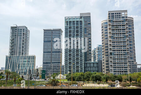 Park Tzameret bâtiments résidentiels à Tel Aviv city, Israël Banque D'Images
