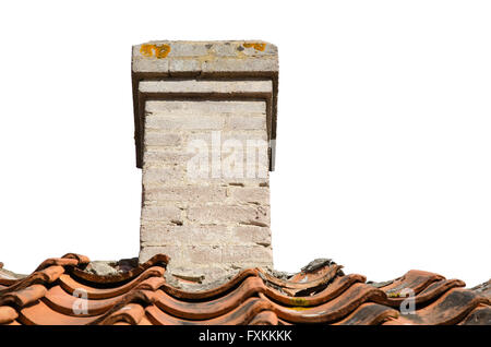 Old Grey cheminée sur un toit-isolated on white Banque D'Images