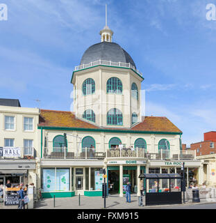 Le dôme Cinéma bâtiment classé grade II à Worthing, West Sussex, Angleterre, Royaume-Uni. Banque D'Images