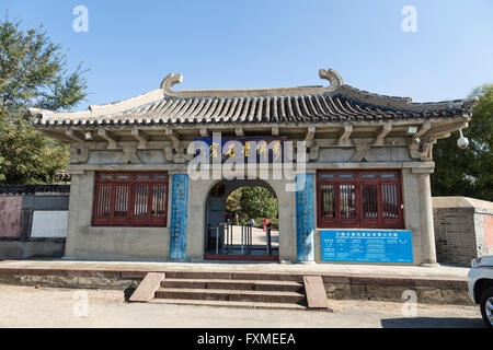 Dix mille grottes de Bouddha dans la province de Liaoning, Chine Banque D'Images