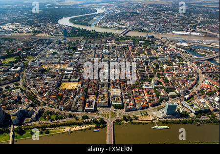 Vue aérienne, des carrés de Mannheim, vieille ville, donnant sur la rivière Neckar à Mannheim, Mannheim, Bade-Wurtemberg, Allemagne, Europe,