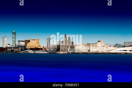Le Skyline - Liverpool Liverpool spectaculaire Skyline photographié à la journée. Banque D'Images