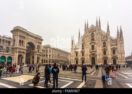 Duomo di Milano, Milan, Italie Banque D'Images