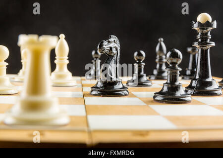 Close up of chess chiffres sur la carte Banque D'Images