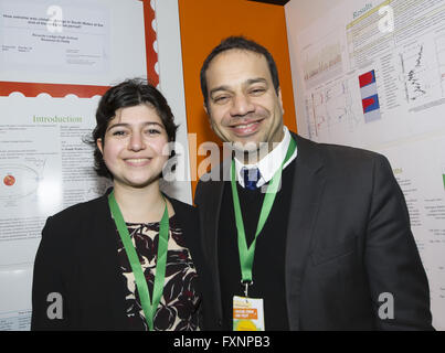 Le Big Bang 2016 UK Les jeunes scientifiques et ingénieurs juste - Jour 2 mettant en vedette : Roxanne El-Hady Où : Birmingham, Royaume-Uni Quand : 17 Mars 2016 Banque D'Images