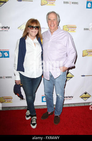 Los Angeles, CA, USA. 17 avr, 2016. 17 mars 2016 - Los Angeles, Californie - Henry Winkler avec femme Stacey Weitzman. Bookmakers lait 7e célébration Temps Histoire tenue au centre du marché de la Californie. Photo Credit : Crédit : AdMedia AdMedia/ZUMA/Alamy Fil Live News Banque D'Images