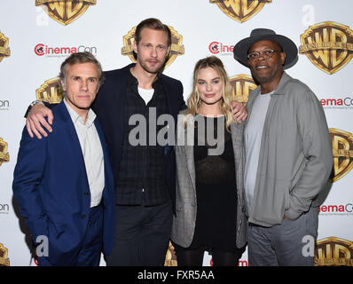 Las Vegas, Nevada, USA. 17 avr, 2016. Christoph Waltz, Alexander Skarsgard, Margot Robbie & Samuel L. arrive pour le CinemaCon 2016 : Sony Pictures Présentation de 2016 Films au Caesar's Palace. Credit : Lisa O'Connor/ZUMA/Alamy Fil Live News Banque D'Images