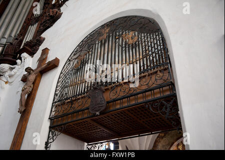 Orgue orné de Gdansk Oliwa Basilique consigner vos bagages de la Sainte Trinité, Sainte Vierge Marie et de St Bernard, Bazylika polonais Banque D'Images