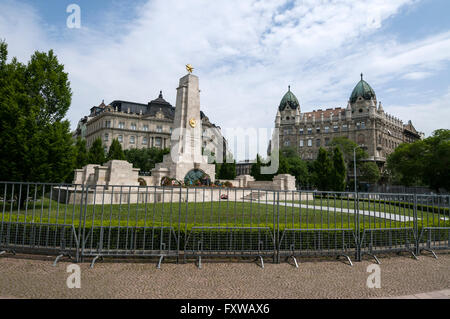 Monument commémoratif de guerre soviétique dans la place de la liberté, Budapest, Hongrie Banque D'Images