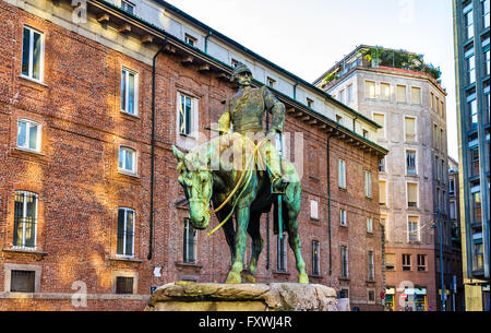 Statue équestre à Milan - Italie Banque D'Images