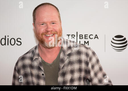 New York, NY, USA. 18 avr, 2016. Joss Whedon au Tribeca Film Festival 2016 Credit : Mickael Chavet/Alamy Live News Banque D'Images