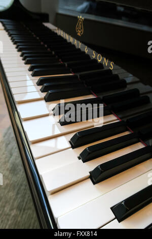 Sur l'affichage, pianos Steinway Hall, NYC, USA Banque D'Images