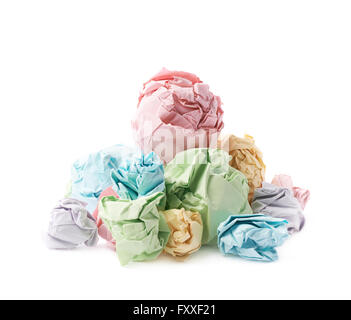 Pile de papier froissé balls isolated Banque D'Images