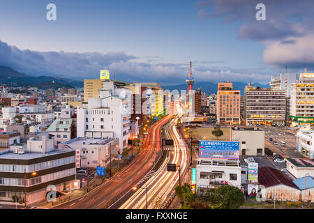 Beppu, Japon centre-ville paysage urbain. Banque D'Images