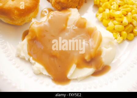 Purée de pommes de terre avec la sauce Banque D'Images