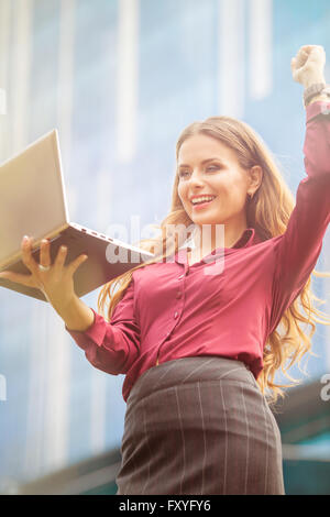 Businesswoman using Skype Banque D'Images