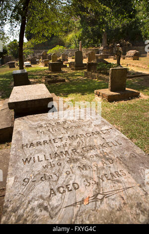 Sri Lanka, Kandy, quartier historique de la garnison, cimetière tombe d'Harriet Gaskill, est mort en 1850 Banque D'Images