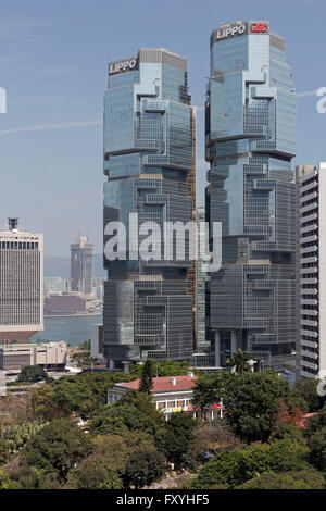 Lippo Twin Towers, Lippo Centre, architecte Paul Rudolph, district Admirality, l'île de Hong Kong, Hong Kong, Chine Banque D'Images