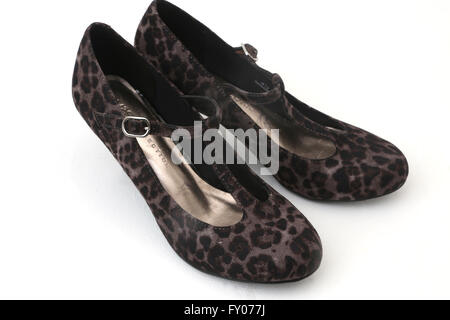 Une paire de Leopard Print Pattern High Heeled Shoes Banque D'Images