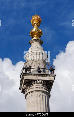 Le Monument au Grand incendie de Londres, plate-forme d'observation au sommet, Londres Angleterre Royaume-Uni Banque D'Images