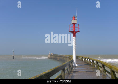 Phare de Grandcamp-Maisy en France Banque D'Images