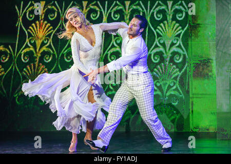 Durham, North Carolina, USA. 26 janvier, 2016. Danse avec les STARS LIVE apporte son Tour 2016 à la Durham Performing Arts Center de Durham, NC. © Andy Martin Jr./ZUMA/Alamy Fil Live News Banque D'Images