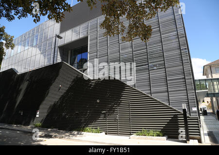 Sydney, Australie. 20 avril 2016. L'Université de Sydney a lancé son nouveau $150m Nanoscience moyeu à l'Académie australienne des sciences Président, Andrew Holmes, et Microsoft nous l'exécutif, le Dr Norm Whitaker. Les nanosciences, la physique du moyeu Sydney Rd, Université de Sydney, Sydney NSW Campus de Camperdown. Crédit : Richard Milnes/Alamy Live News Banque D'Images