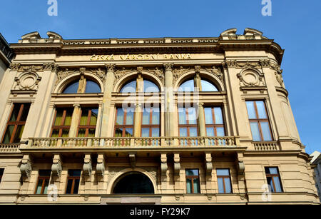 Prague, République tchèque. Banque nationale tchèque - entrée arrière de l'ancien bâtiment sur Senovazna Senovazne namesti (LP) Banque D'Images