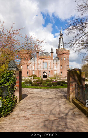 Château de Moyland Bedburg-Hau près de Clèves, dans la région du Rhin inférieur, vu du sud Banque D'Images