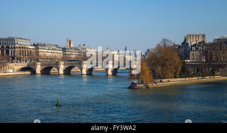 L'Île de France, Paris, 75001, France Banque D'Images