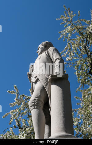 Permanent (plus de granit figure grandeur nature) d'Alexander Hamilton est un monument situé sur Central Park, New York City, USA Banque D'Images