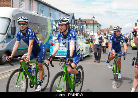 Zone de l'équipe après l'étape de finition de l'Aldeburgh 2015 Women's Tour of Britain Banque D'Images