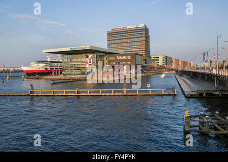 Muziekgebouw Bimhuis et salles de musique sont à Amsterdam Banque D'Images