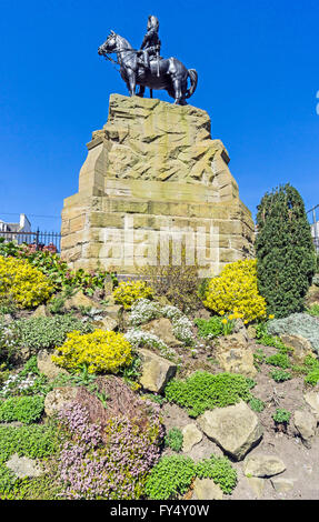 Royal Scots Greys monument commémoratif de guerre dans les jardins de Princes Street East Edinburgh Scotland Banque D'Images