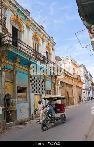 Paysage vertical dans la Vieille Havane, Cuba. Banque D'Images