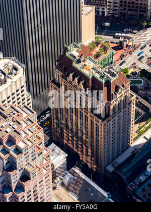 Vue aérienne, bâtiment historique à l'angle de Sutter Street, la rue Montgomery, vu au sud du quartier de SoMa Banque D'Images