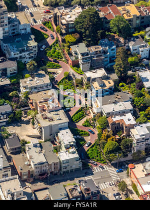 Vue aérienne, Lombard Street, avec des virages en épingle, winding road, les rues de San Francisco, San Francisco Banque D'Images