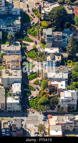 Vue aérienne, Lombard Street, avec des virages en épingle, winding road, les rues de San Francisco, San Francisco Banque D'Images