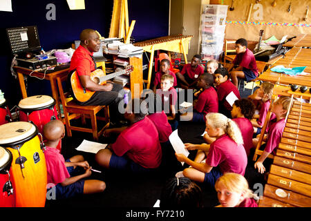 Leçon de musique à l'école, en Zambie Banque D'Images