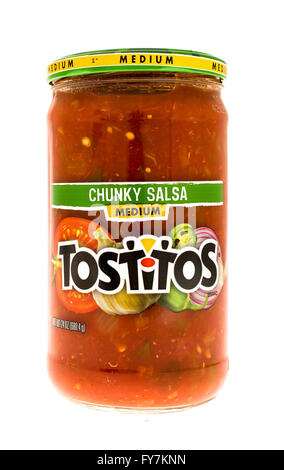 Winneconni, WI - 10 juin 2015 : pot de salsa Tostitos chunky Banque D'Images